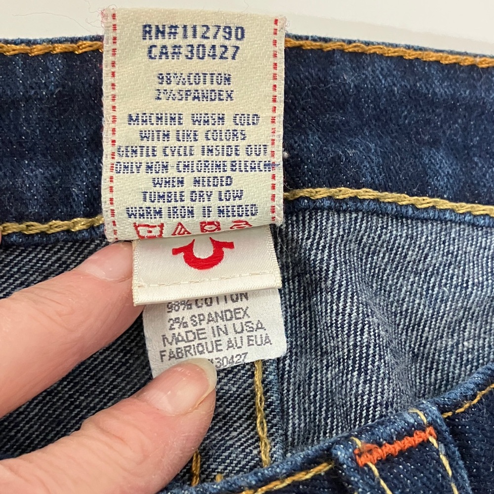 True Religion Woman’s Classic Big T Flare Joey Denim Jeans Size 31 - Picture 6 of 11